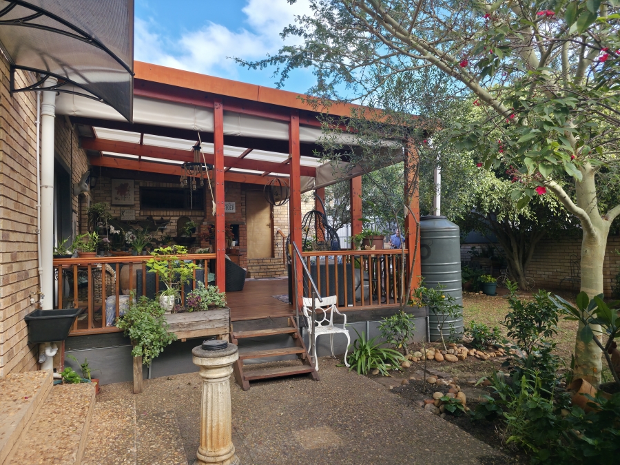 3 Bedroom Property for Sale in Wavecrest Eastern Cape